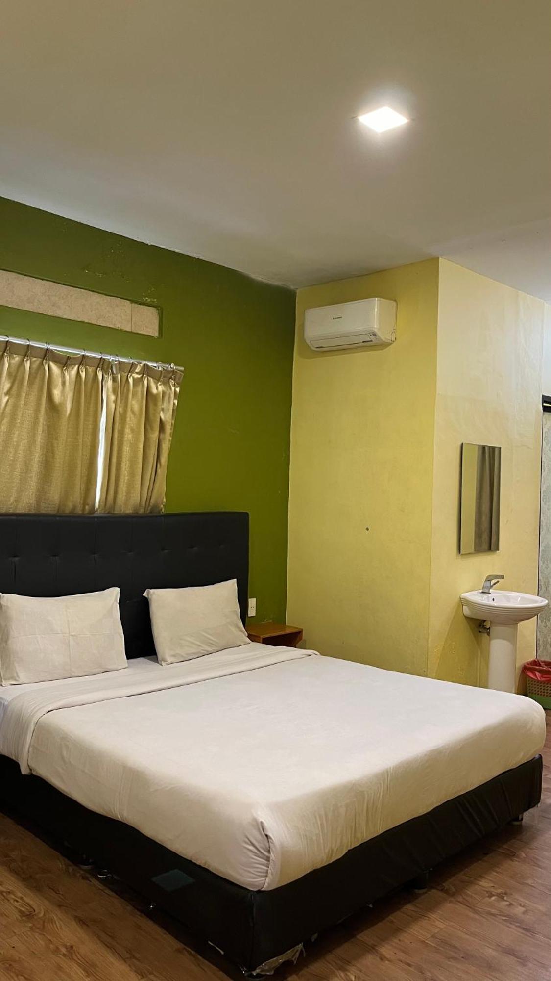 Sentosa Jaya Syariah Hotel Pulauberayan Εξωτερικό φωτογραφία
